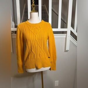 NWT Bass Mustard Cable Knit Sweater